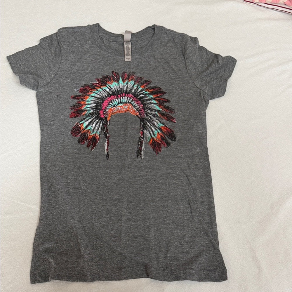 Women's small gray T-Shirt with Colorful Headdress Design